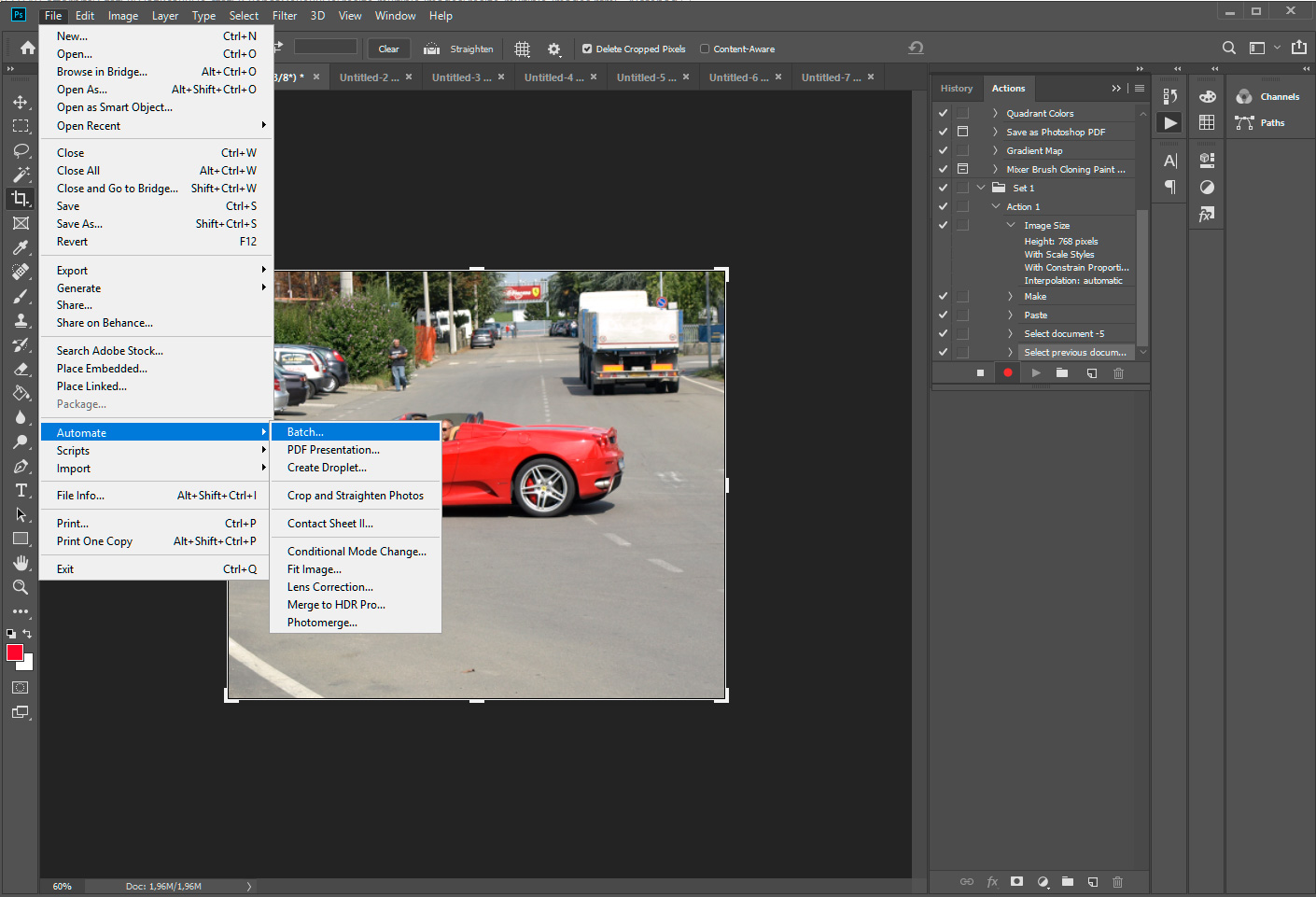 Cortar imagens no adobe photoshop.